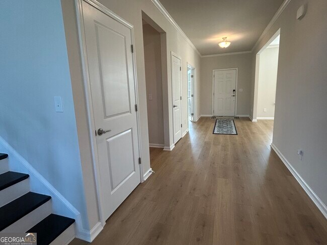 Building Photo - 8525 Tennyson Trce