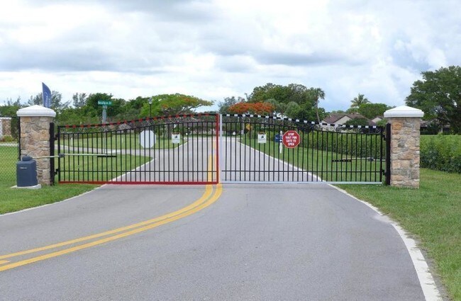 Building Photo - 9288  Vista Del Lago  C Boca Raton FL 33428