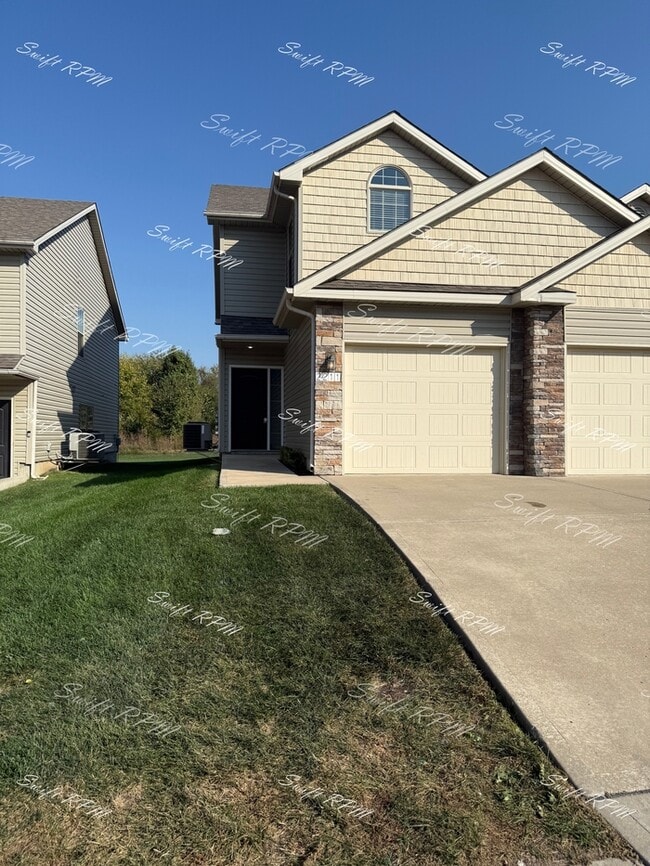 Building Photo - 2211 Burningwood Building Photo - 2211 Burningwood