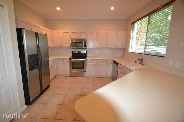 Foto del edificio - 5 br, 2.5 bath House - 1104 Avondale Ct