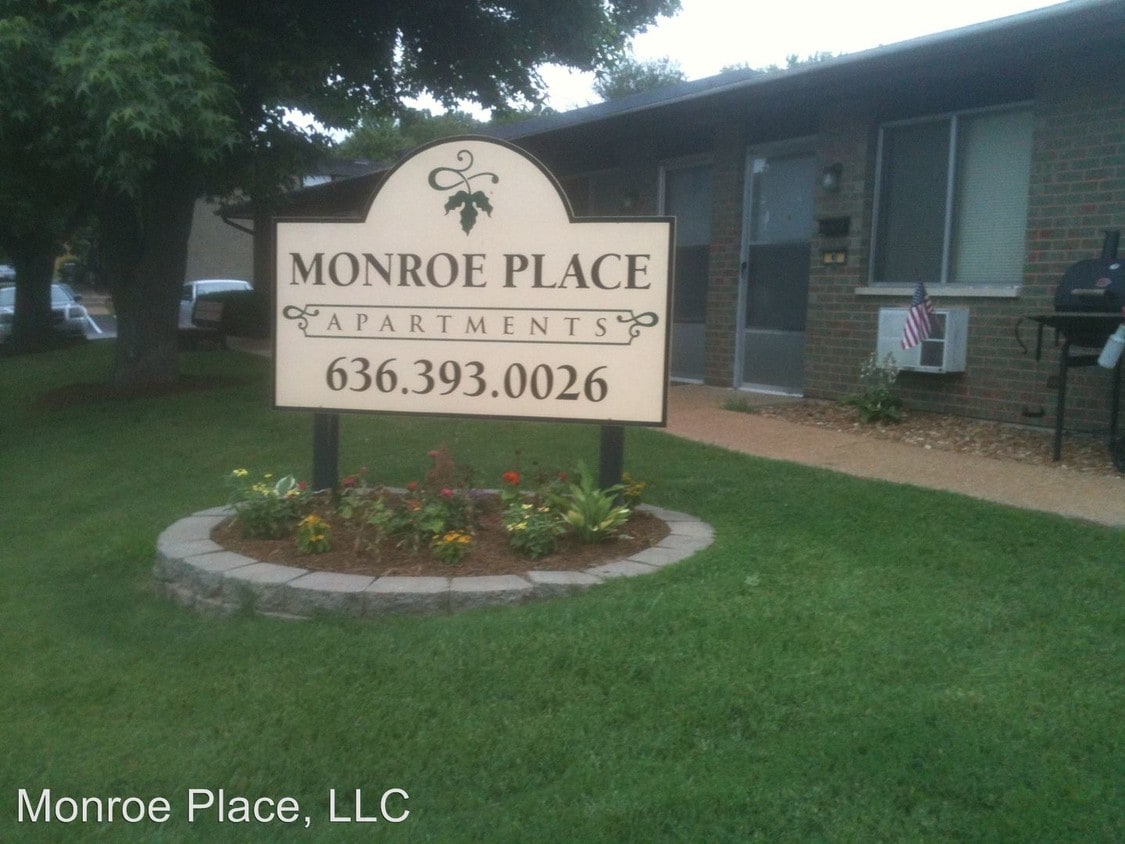 Primary Photo - 1 Monroe Woods