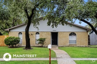 Building Photo - 2941 Rolling Hills Dr