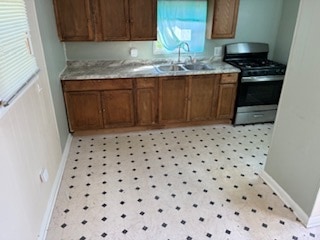 Building Photo - 475 Landis Ln