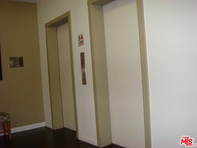 Building Photo - 400 S Lafayette Park Pl