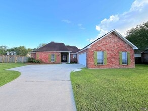 Building Photo - 37297 Overland Trail