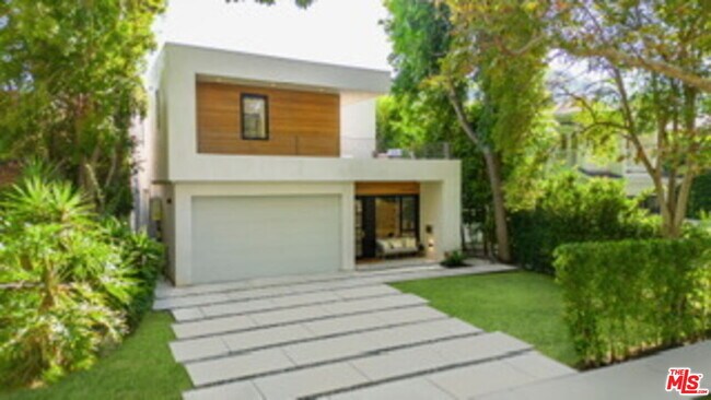 Building Photo - 12206 Cantura St