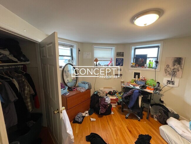 Foto del edificio - 1426 Commonwealth Ave