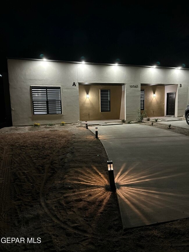 Building Photo - 12742 Acevedo Dr