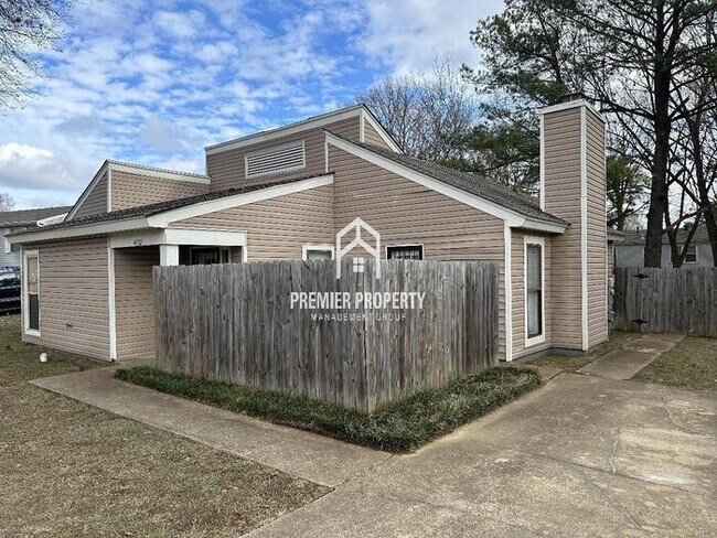 Building Photo - 4192 Willow Park - Available Now!