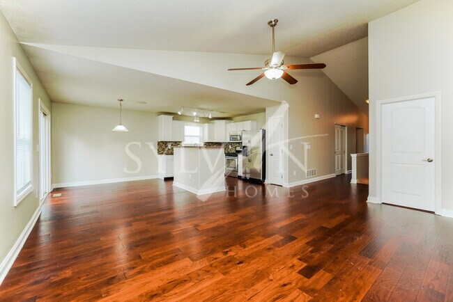 Foto del edificio - Charming 3BR 3BA Home