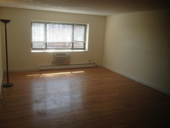 Foto del edificio - 36 Dighton St