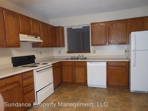 Foto del edificio - 10667 Montgomery Rd