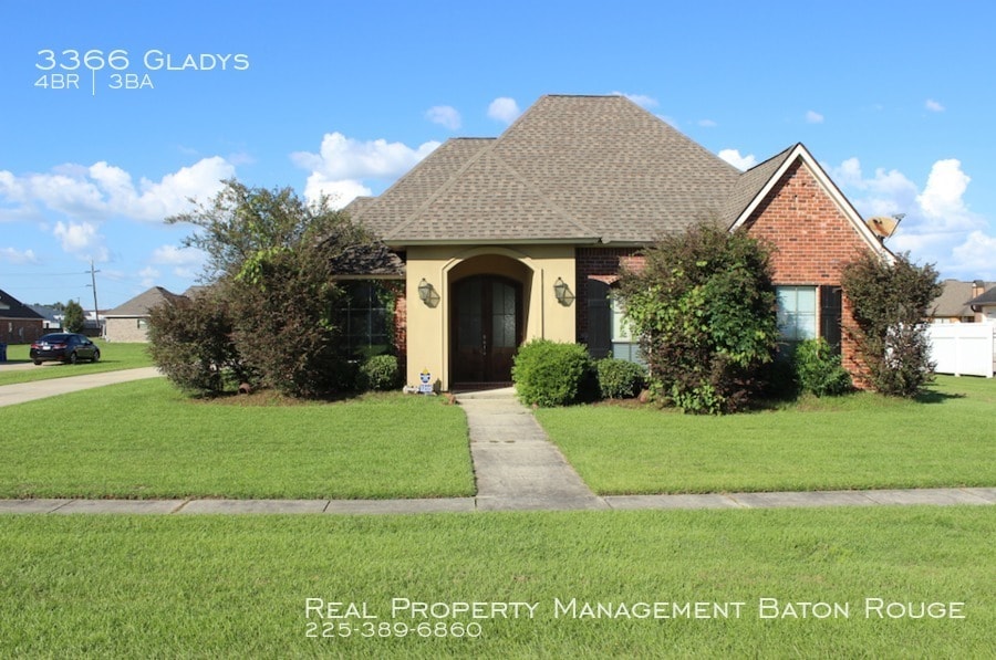 Home in Addis House Rental in Addis, LA