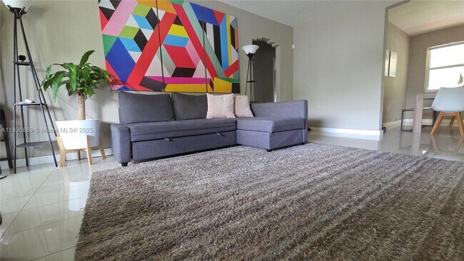 Foto del edificio - 2462 SW 20th St