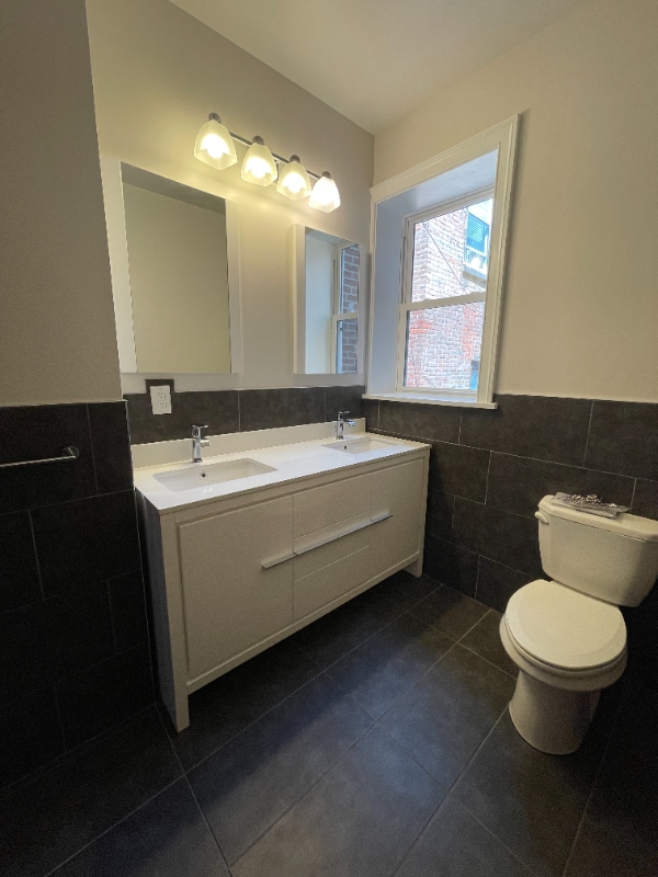 Photo - 4049 Spruce St Apartment