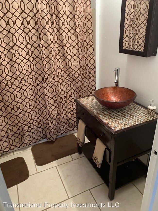 Foto del edificio - 4 br, 1 bath House - 1525 Clark