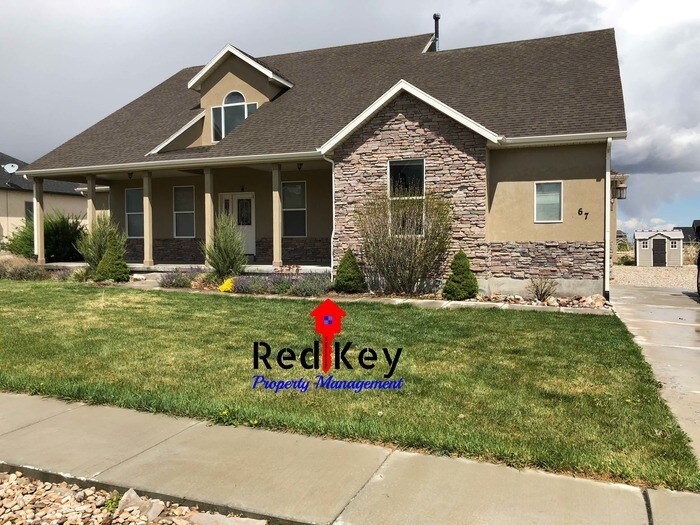 Primary Photo - Single Family Home w/Horse Property