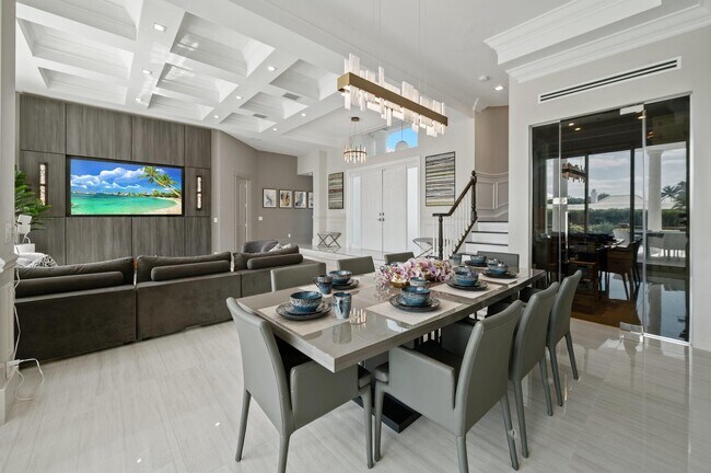 Building Photo - 81 Island Dr S