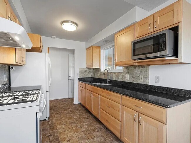 Foto del edificio - 624 2nd St