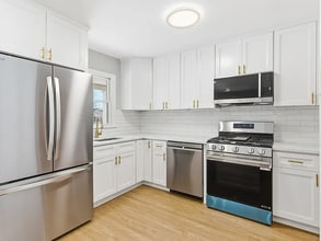 Building Photo - 38 Dalton Pl