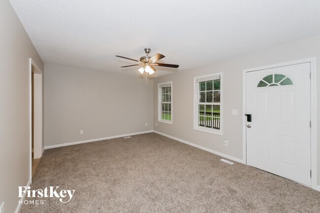 Building Photo - 65 Corn Crib Ct