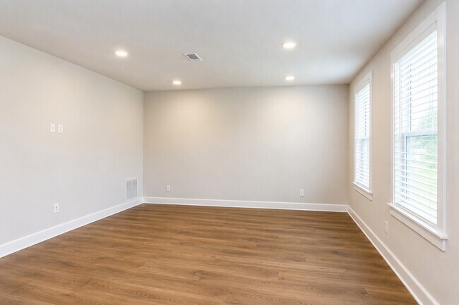 Building Photo - 107 Breckenridge Ct