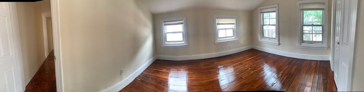 Primary Photo - 505 West St