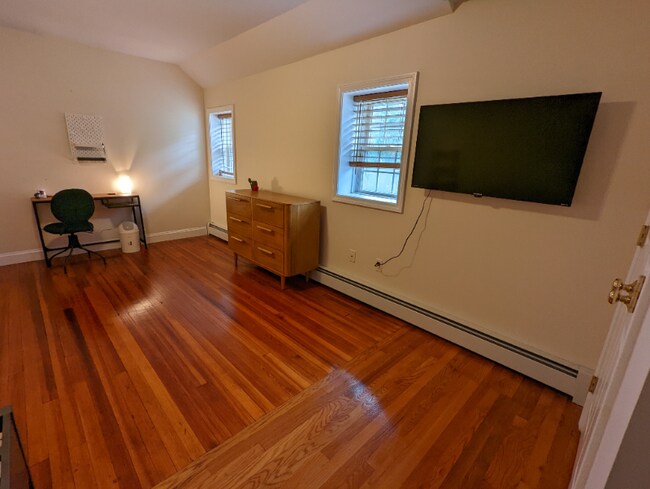 Foto del edificio - 6 Prospect Hill Rd
