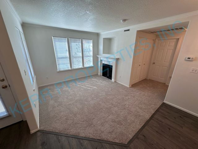 Foto del edificio - 11651 SE Fuller Rd