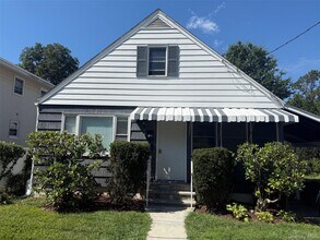 Building Photo - 1208 Jackson St