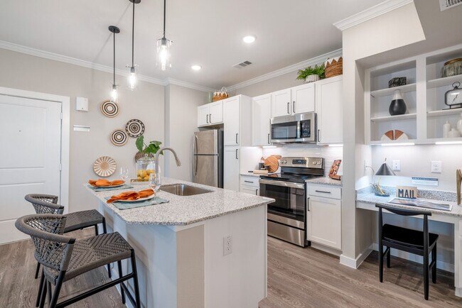 Building Photo - Ariza Easton Park