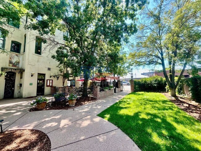 Photo - 2193 Arapahoe St Apartment