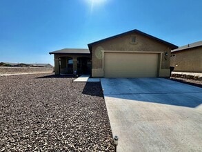 Building Photo - 749 Villa Romero Dr