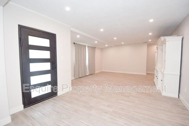 Foto del edificio - 522 N 12th St