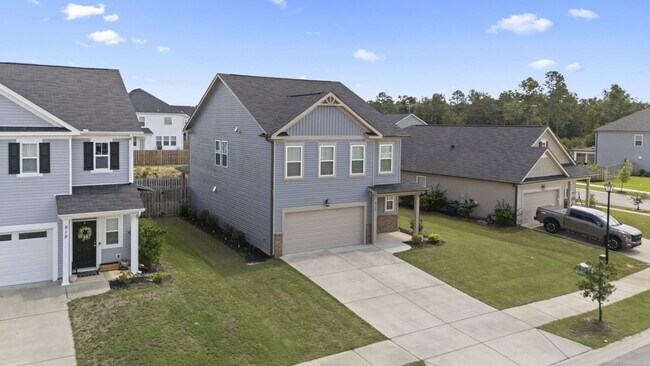Foto del edificio - 912 Newburn Dr