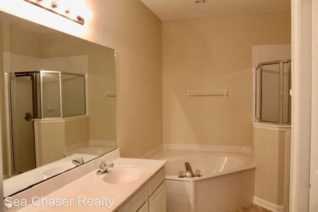 Building Photo - 3 br, 2.5 bath House - 2380 Old Pine Trail