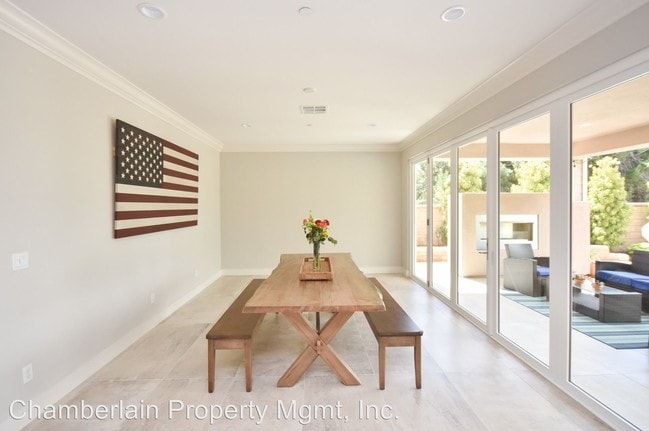 Building Photo - 4 br, 4.5 bath House - 1204 Lanai Ct.