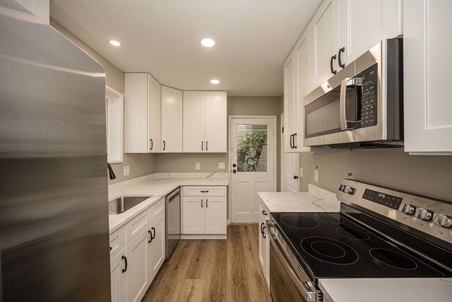 Building Photo - 2568 Bonniebrook Dr