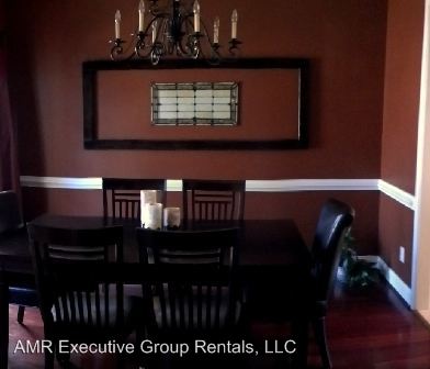 Foto del edificio - 4524 Warner Ct