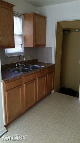 Foto del edificio - 2 br, 1 bath House - 14823 Kilbourne St
