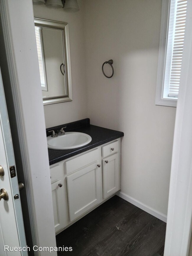 Foto del edificio - 3 br, 1.5 bath House - 3083 Barrington Place
