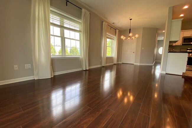 Building Photo - 1310 Half Moon Bay Dr
