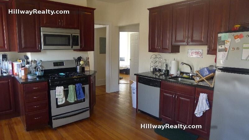 Primary Photo - 6 Westerly St