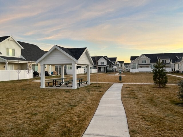 Foto del edificio - 2783 W Sparkford Dr