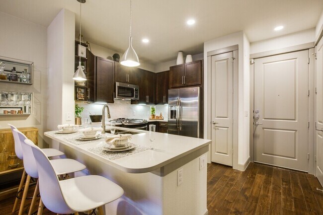 Foto del edificio - Get Up to 6 Weeks of Rent FREE – Act Fast!