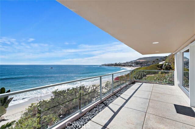 Foto principal - 603 S Coast Hwy