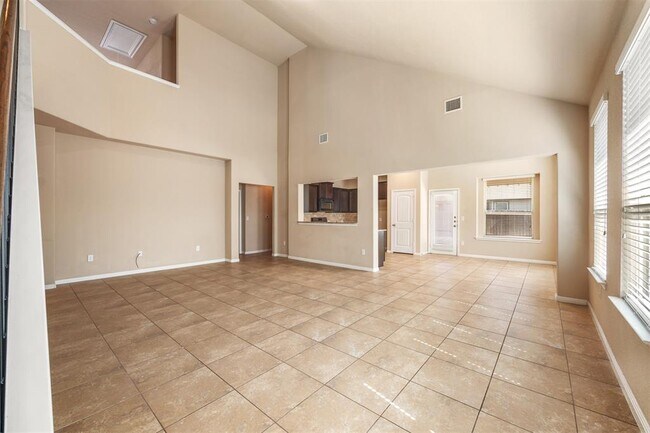 Foto del edificio - 125 Serrano St