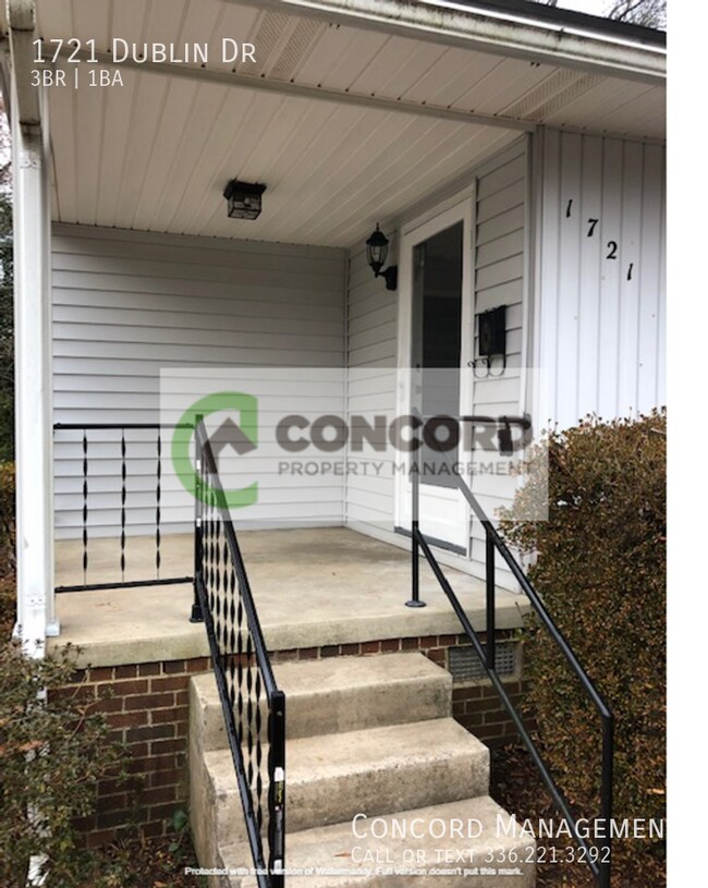 Building Photo - 1721 Dublin Dr