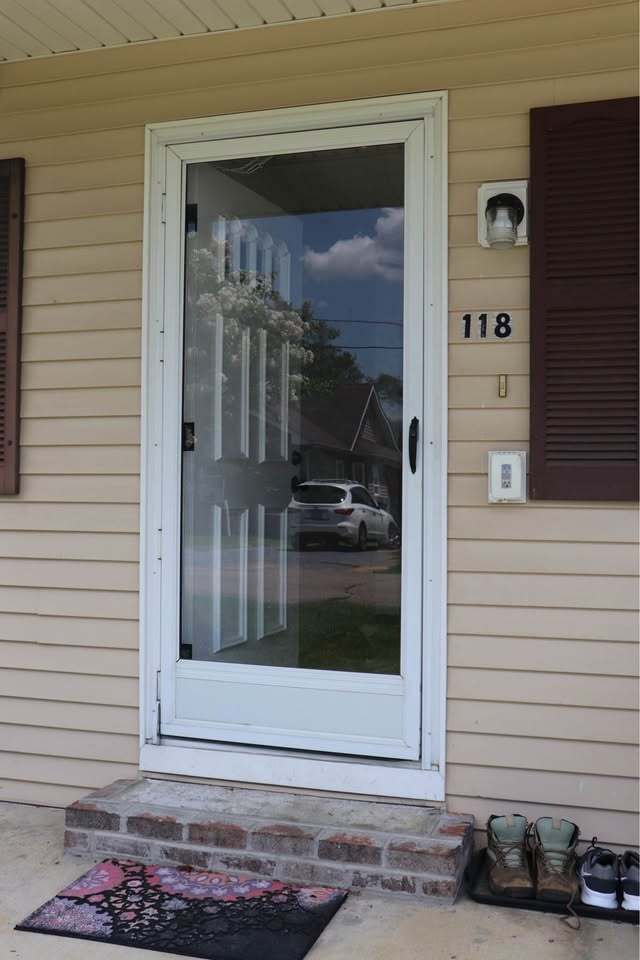 Building Photo - 118 Lucas Ln