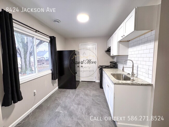 Building Photo - 8424 Jackson Ave